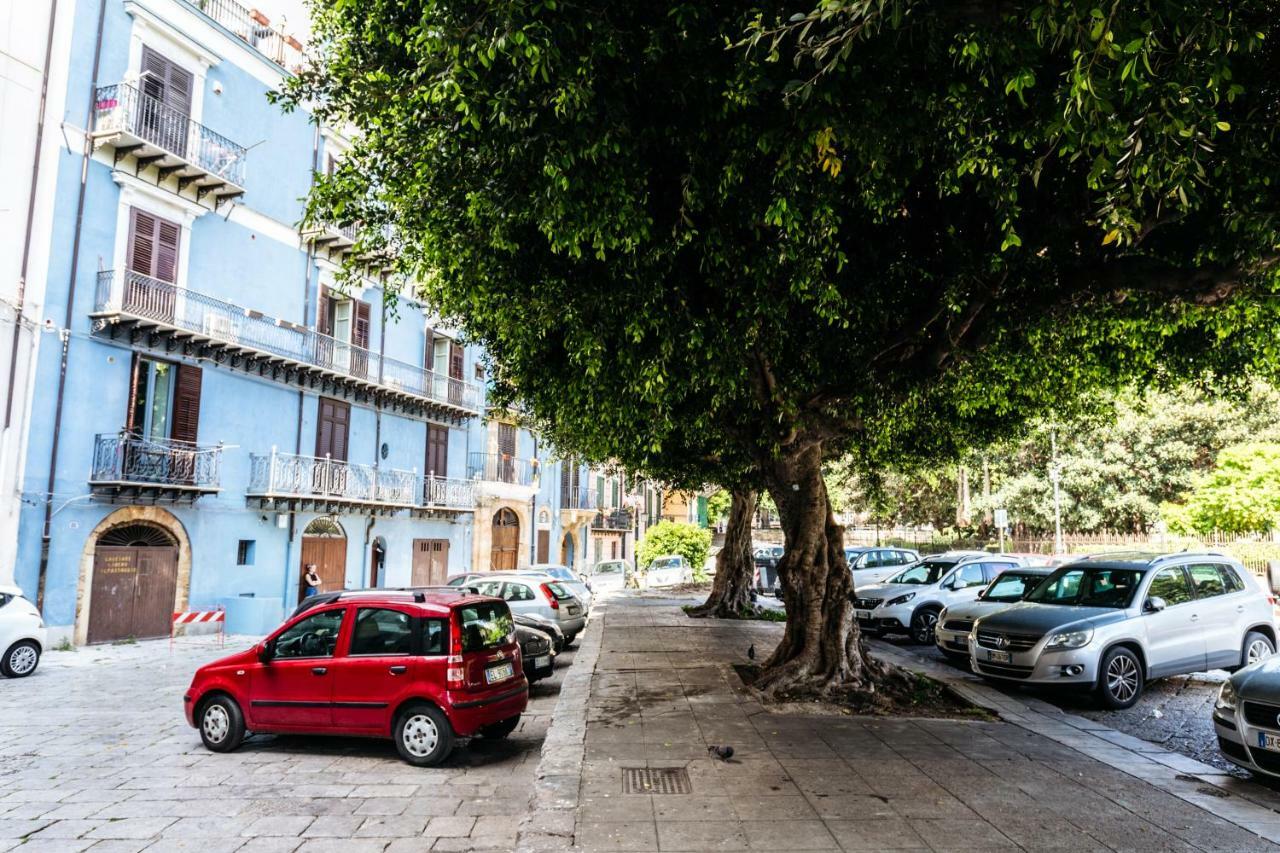 Piazza Marina By Domusicily